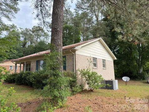115 S White Oak Street Morven NC 28119