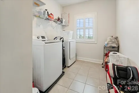 39 Hanging Leaf Court Blythewood SC 29016