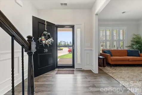 39 Hanging Leaf Court Blythewood SC 29016