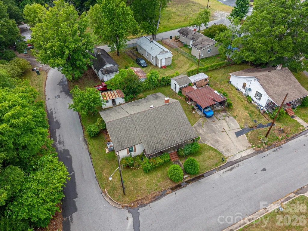 101 Huss Avenue Cherryville NC 28021
