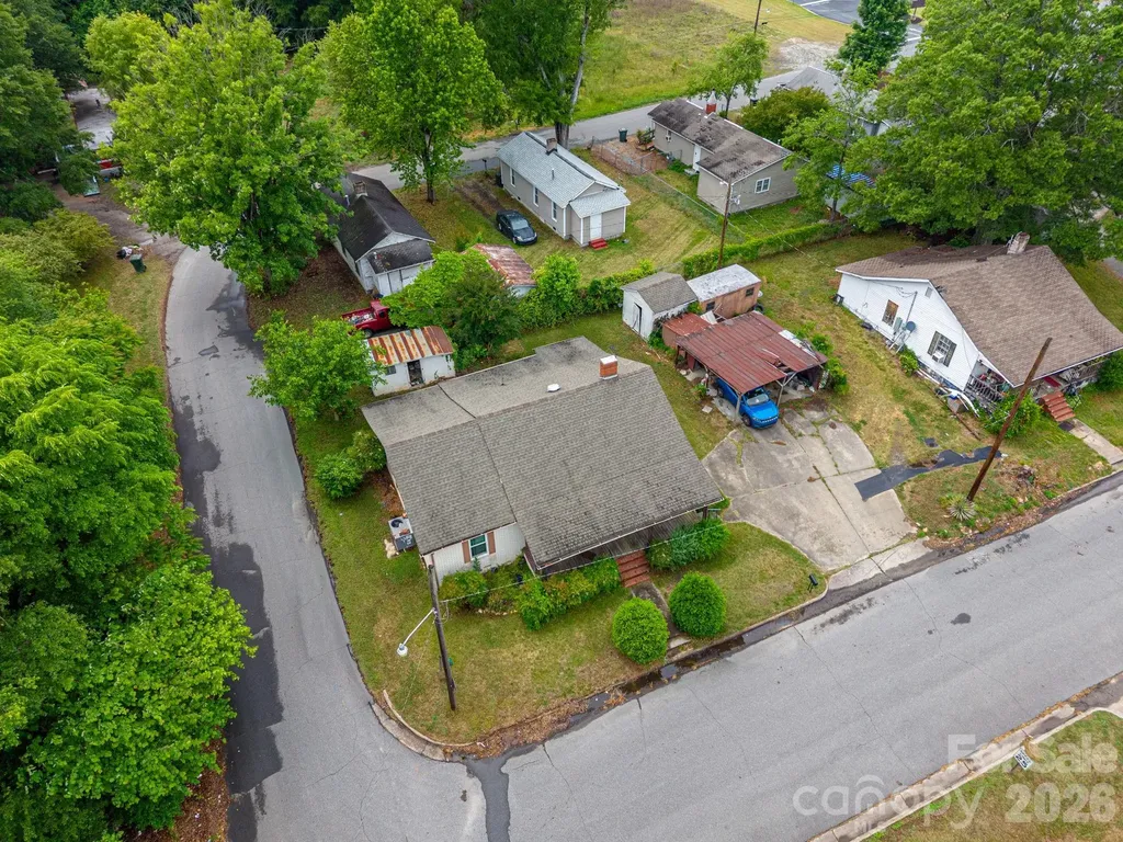 101 Huss Avenue Cherryville NC 28021