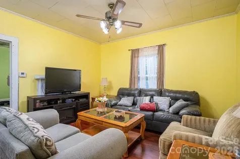 101 Huss Avenue Cherryville NC 28021