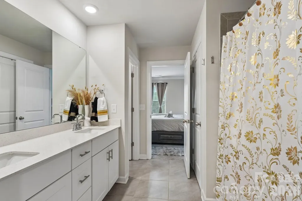 14200 Laughing Gull Road Charlotte NC 28278