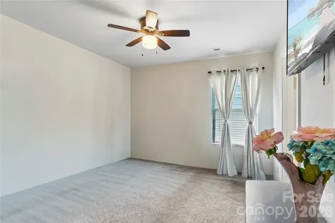 14200 Laughing Gull Road Charlotte NC 28278
