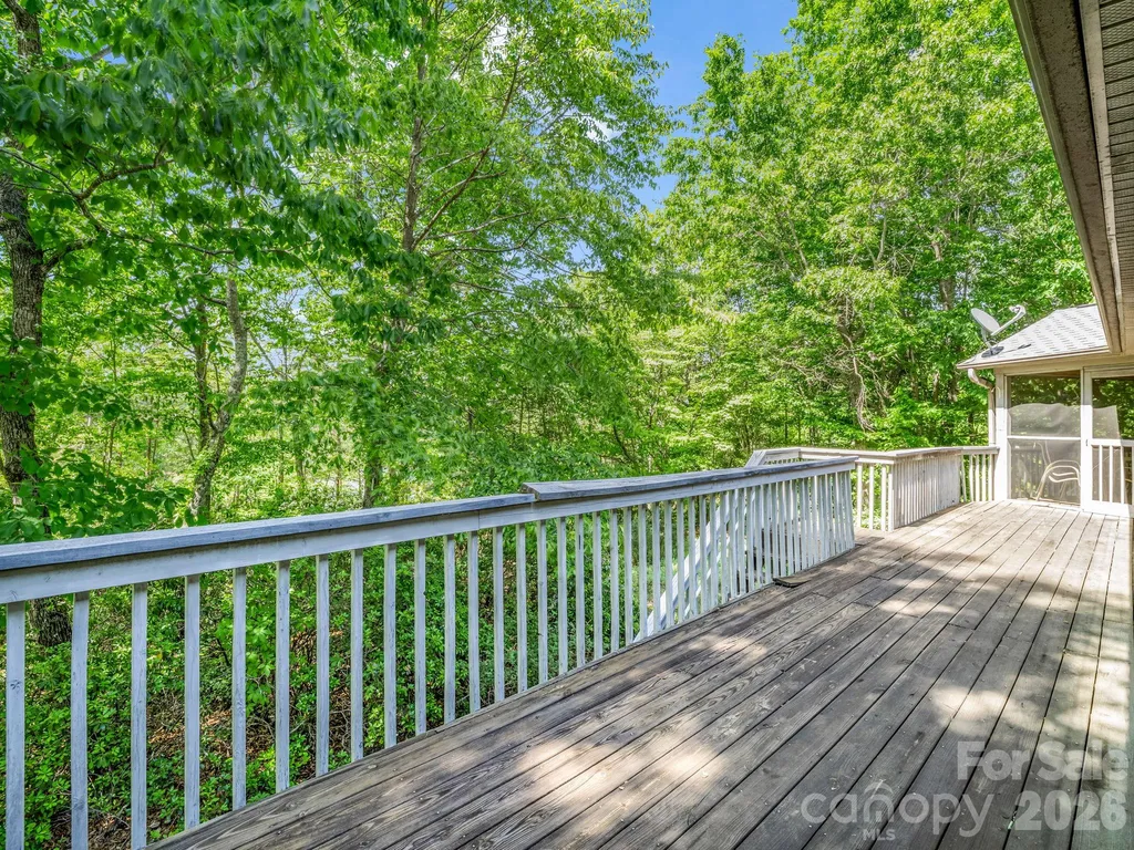120 Lakewood Drive Lake Lure NC 28746
