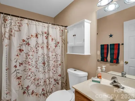 120 Lakewood Drive Lake Lure NC 28746