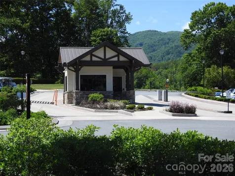 120 Lakewood Drive Lake Lure NC 28746