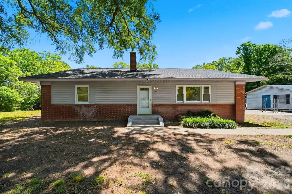 1807 S Post Road Shelby NC 28152