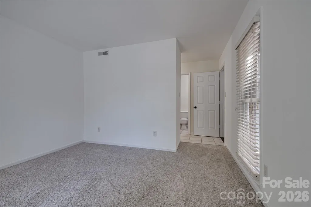 9235 N Vicksburg Park Court Charlotte NC 28210