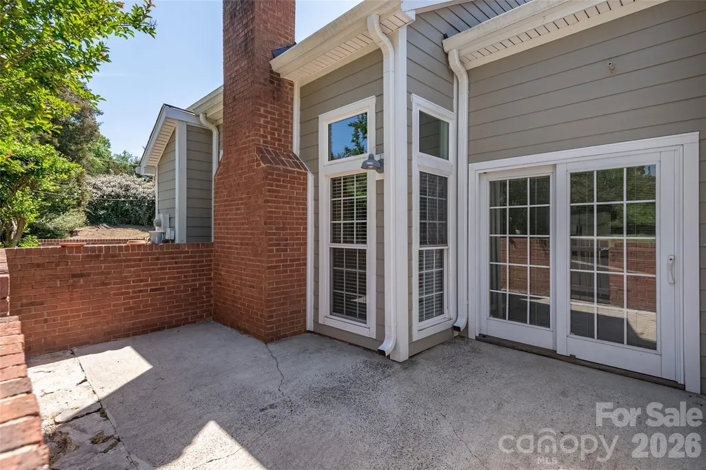 9235 N Vicksburg Park Court Charlotte NC 28210