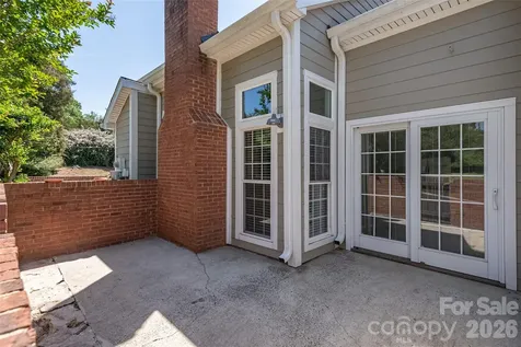 9235 N Vicksburg Park Court Charlotte NC 28210