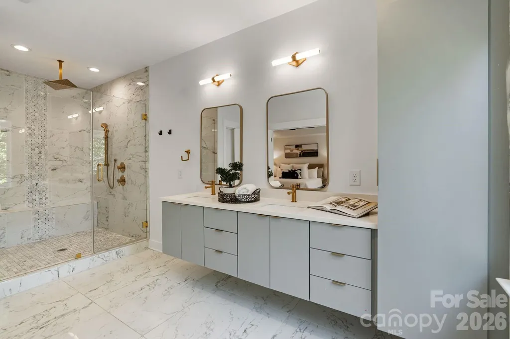 3008 Holt Street Charlotte NC 28205