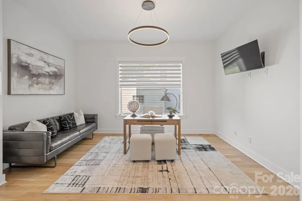 3008 Holt Street Charlotte NC 28205