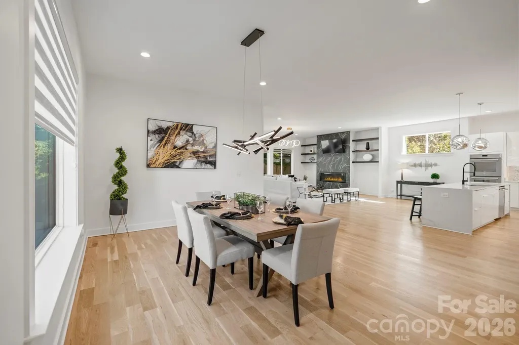 3008 Holt Street Charlotte NC 28205