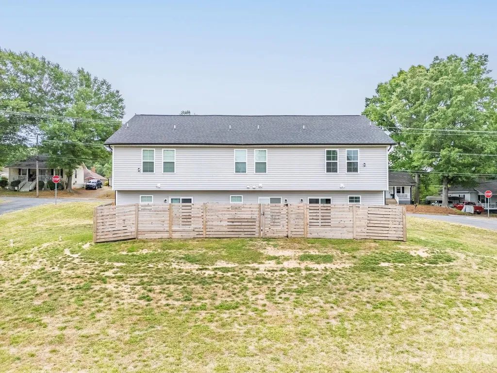 602 W 8th Street Kannapolis NC 28081