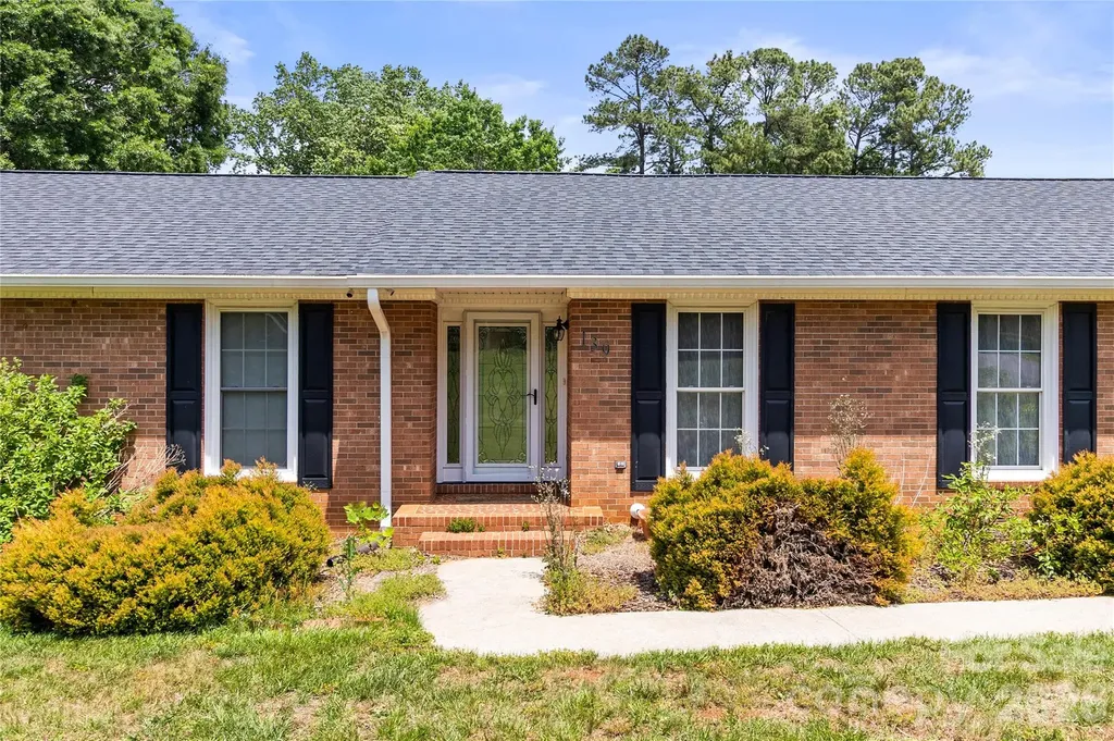 139 Woodhaven Lane Mocksville NC 27028