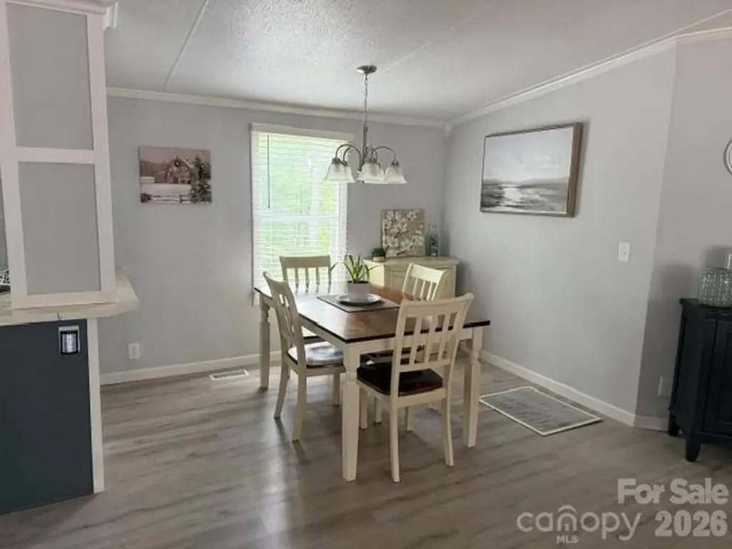 744 Deer Park Road Nebo NC 28761