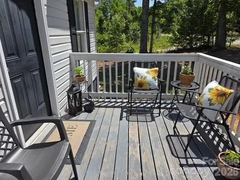 744 Deer Park Road Nebo NC 28761