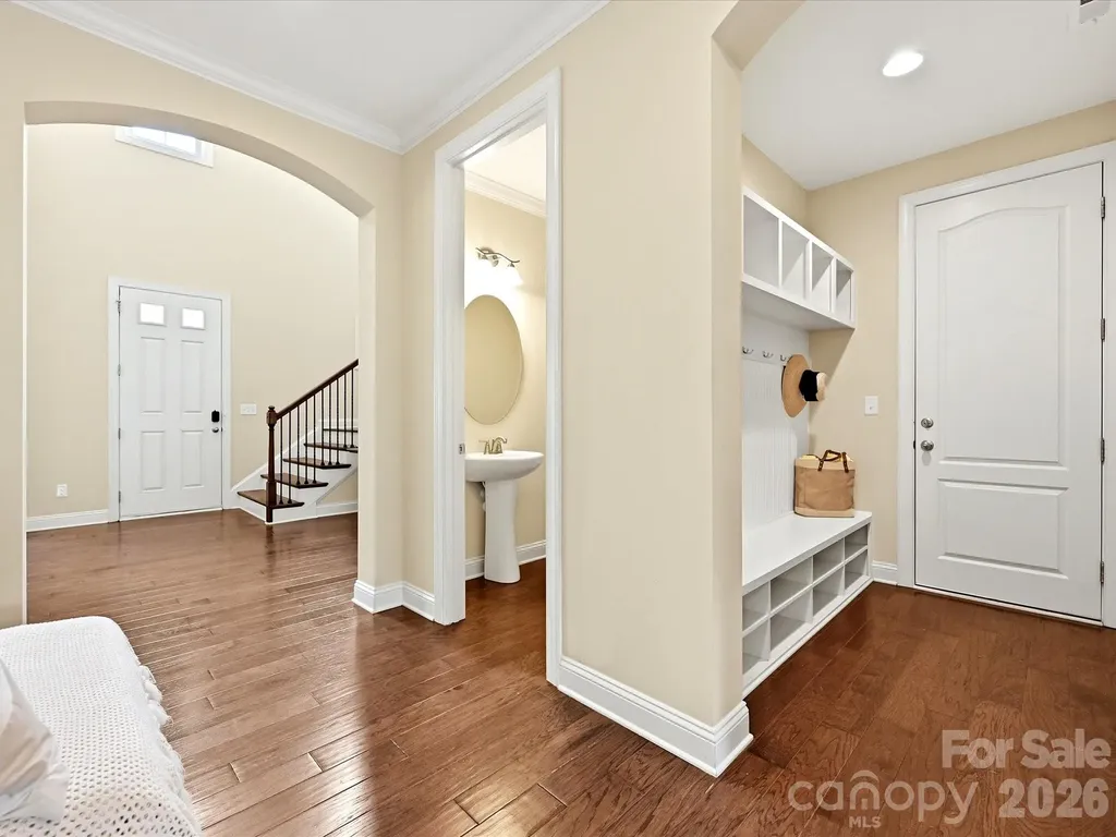 224 Kingsdown Avenue Charlotte NC 28270
