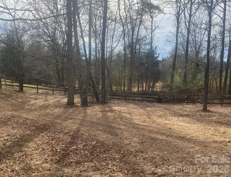 3205 Collinsville Road Columbus NC 28722