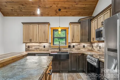 1737 Newfound Road Leicester NC 28748