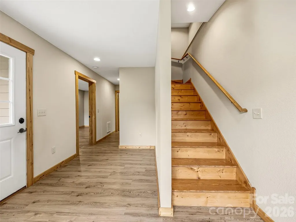 235 Hidden Knoll Drive Hendersonville NC 28792