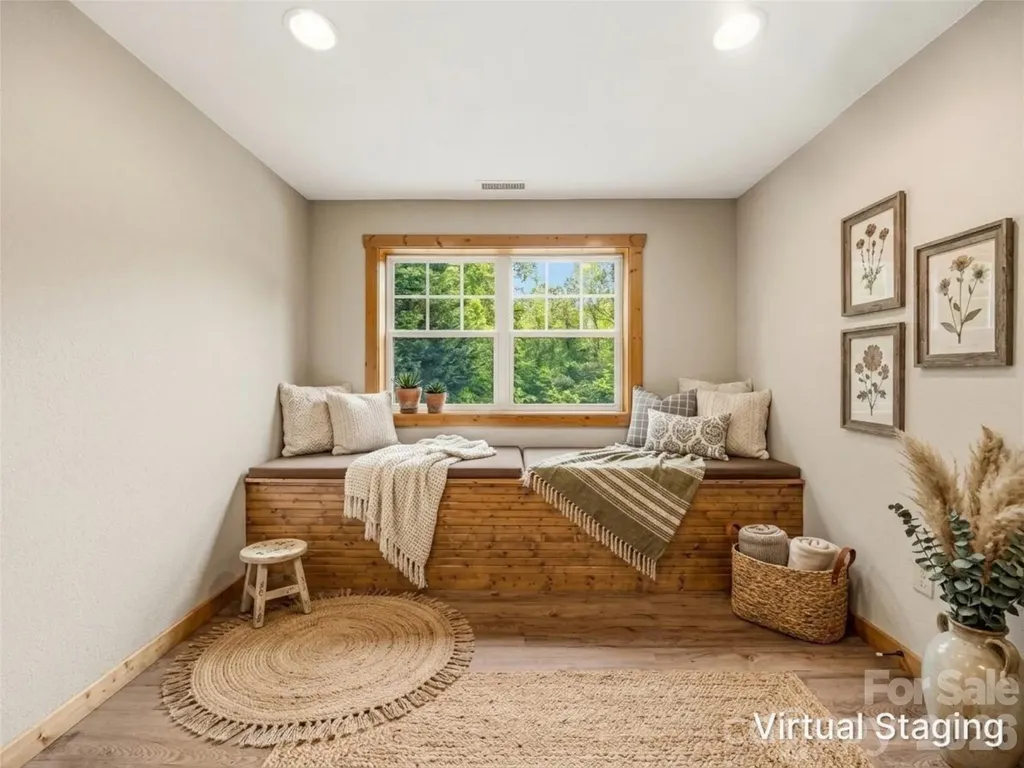 235 Hidden Knoll Drive Hendersonville NC 28792