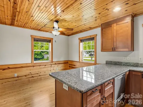 235 Hidden Knoll Drive Hendersonville NC 28792