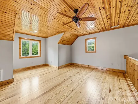 235 Hidden Knoll Drive Hendersonville NC 28792