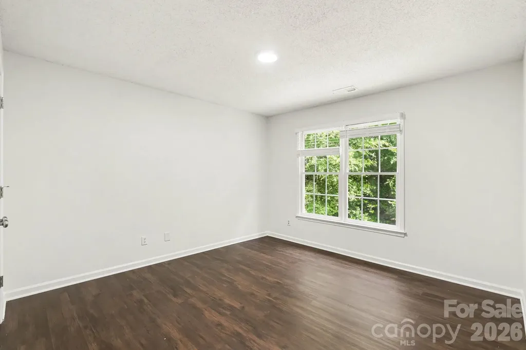 5802 Swanston Drive Charlotte NC 28269