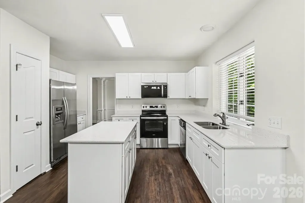 5802 Swanston Drive Charlotte NC 28269