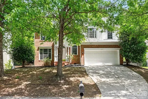 5802 Swanston Drive Charlotte NC 28269