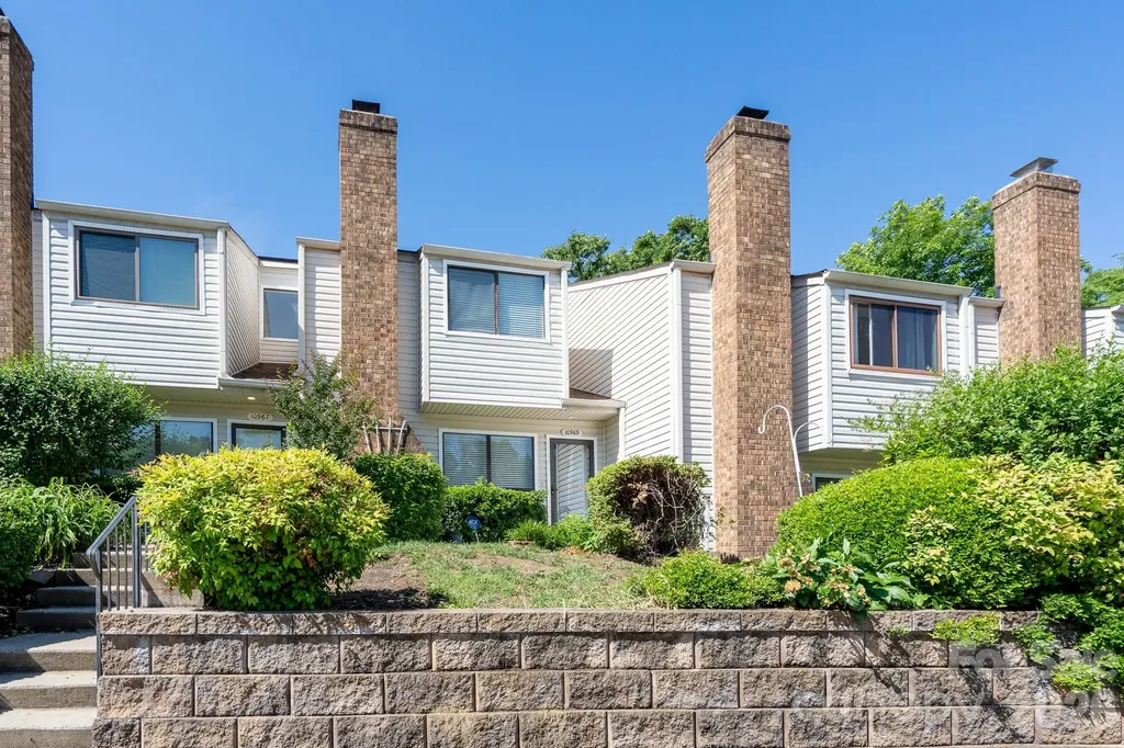 10969 Carmel Crossing Road Charlotte NC 28226