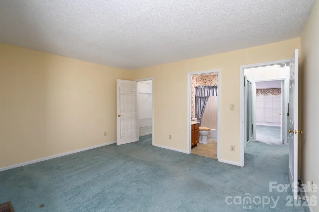 10969 Carmel Crossing Road Charlotte NC 28226