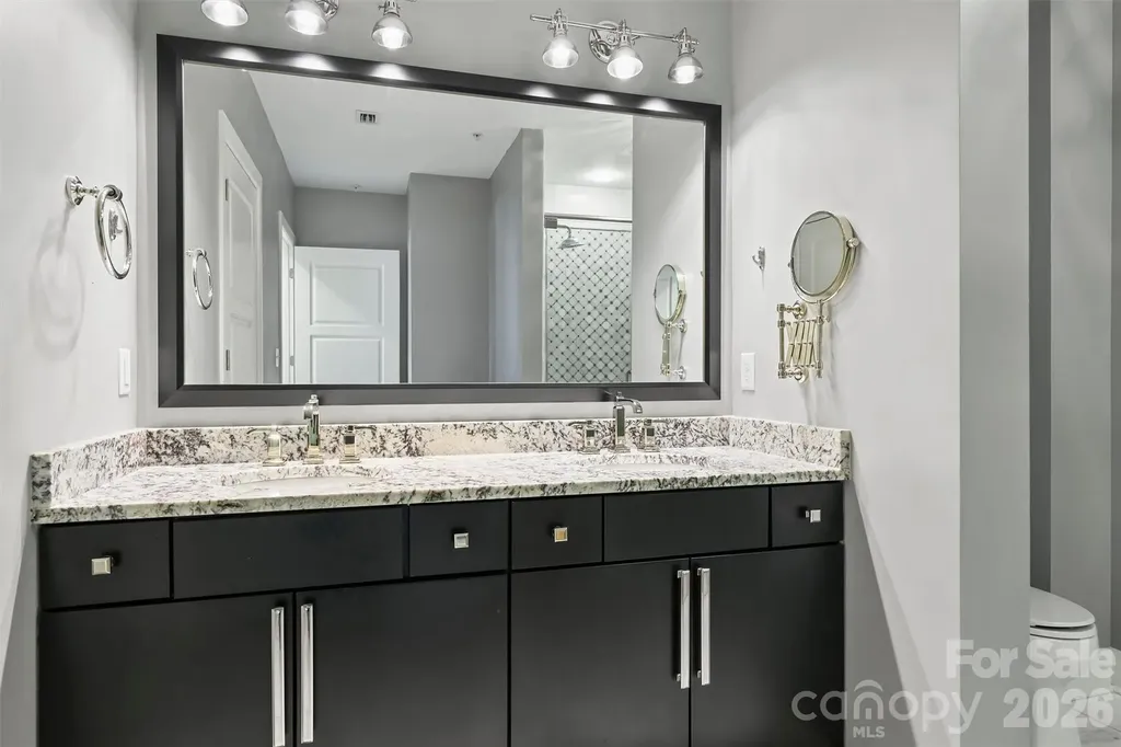 222 S Caldwell Street Charlotte NC 28202