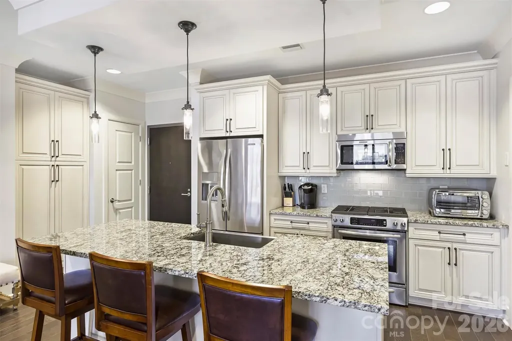 222 S Caldwell Street Charlotte NC 28202