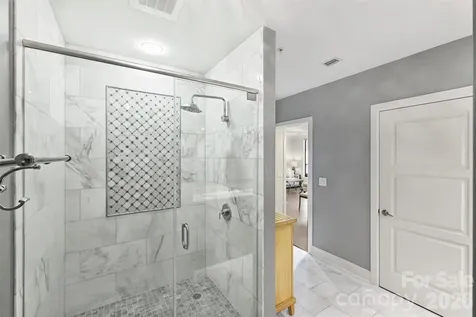 222 S Caldwell Street Charlotte NC 28202