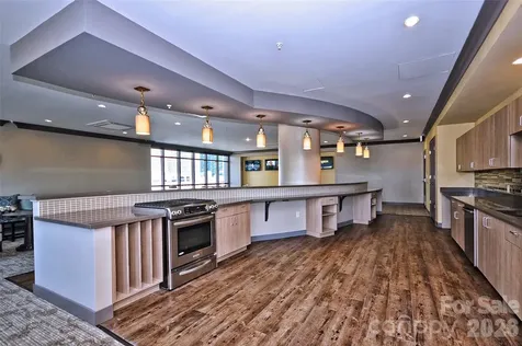 222 S Caldwell Street Charlotte NC 28202