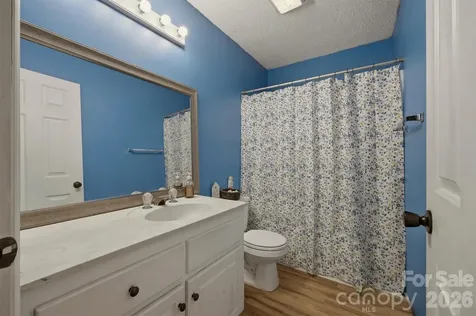 1404 Castle Court Lenoir NC 28645