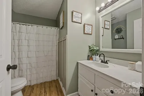 1404 Castle Court Lenoir NC 28645