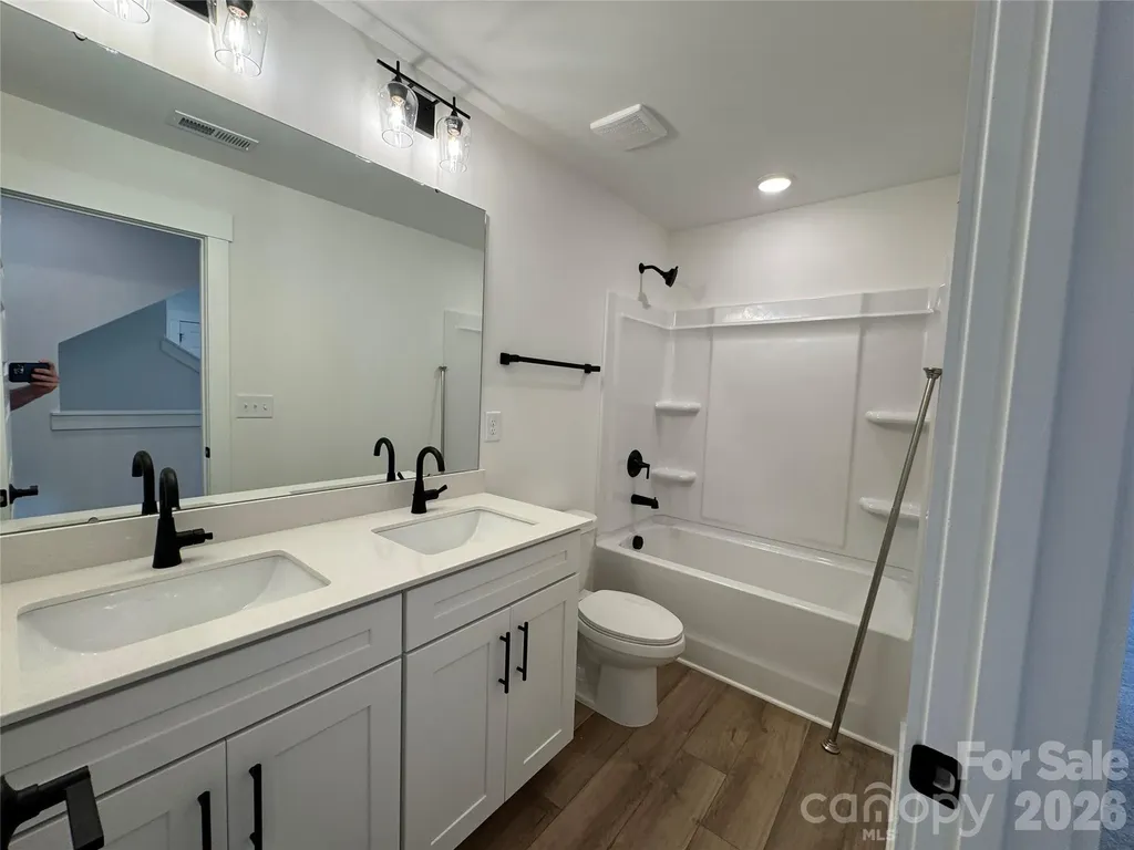 2265 Tabor Road Sherrills Ford NC 28673
