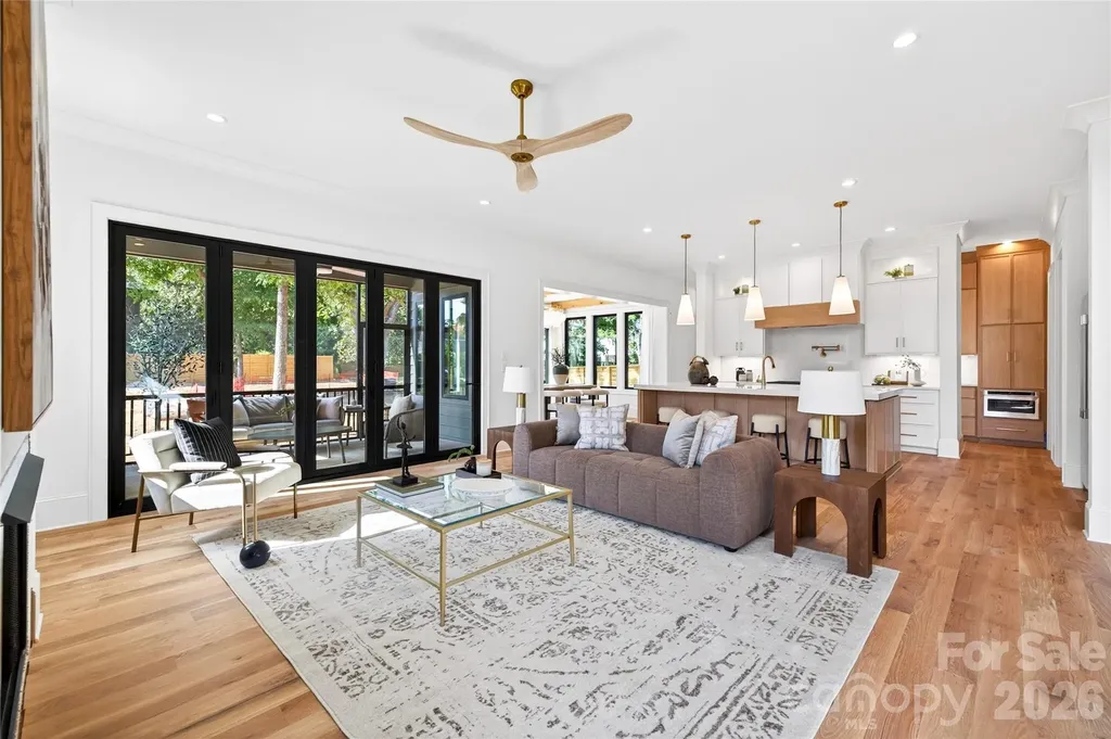 709 Bertonley Avenue Charlotte NC 28211