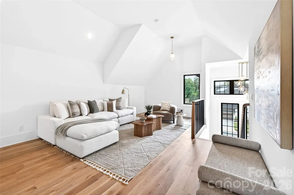 709 Bertonley Avenue Charlotte NC 28211