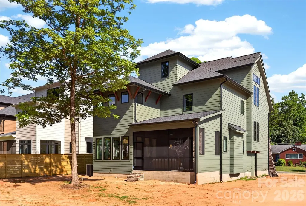 709 Bertonley Avenue Charlotte NC 28211