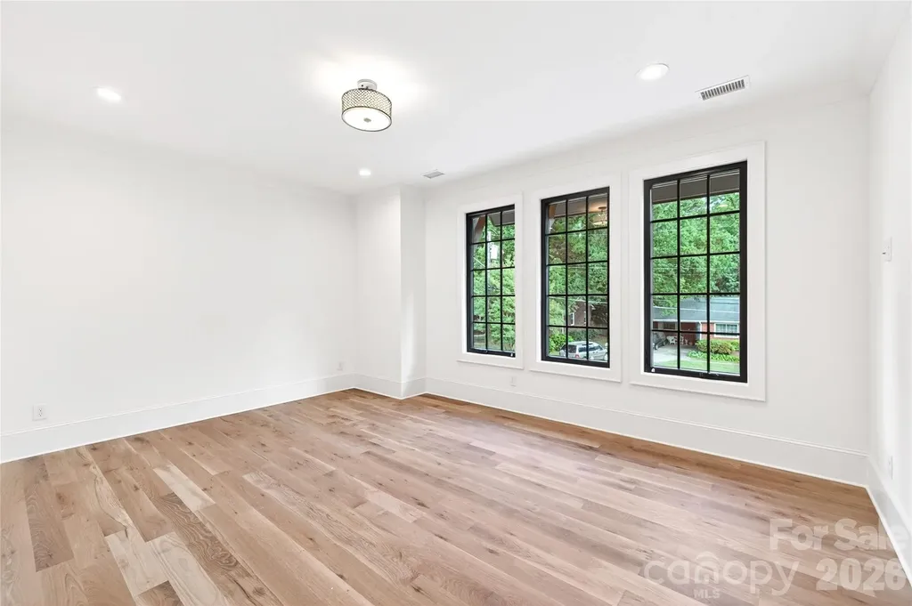 709 Bertonley Avenue Charlotte NC 28211
