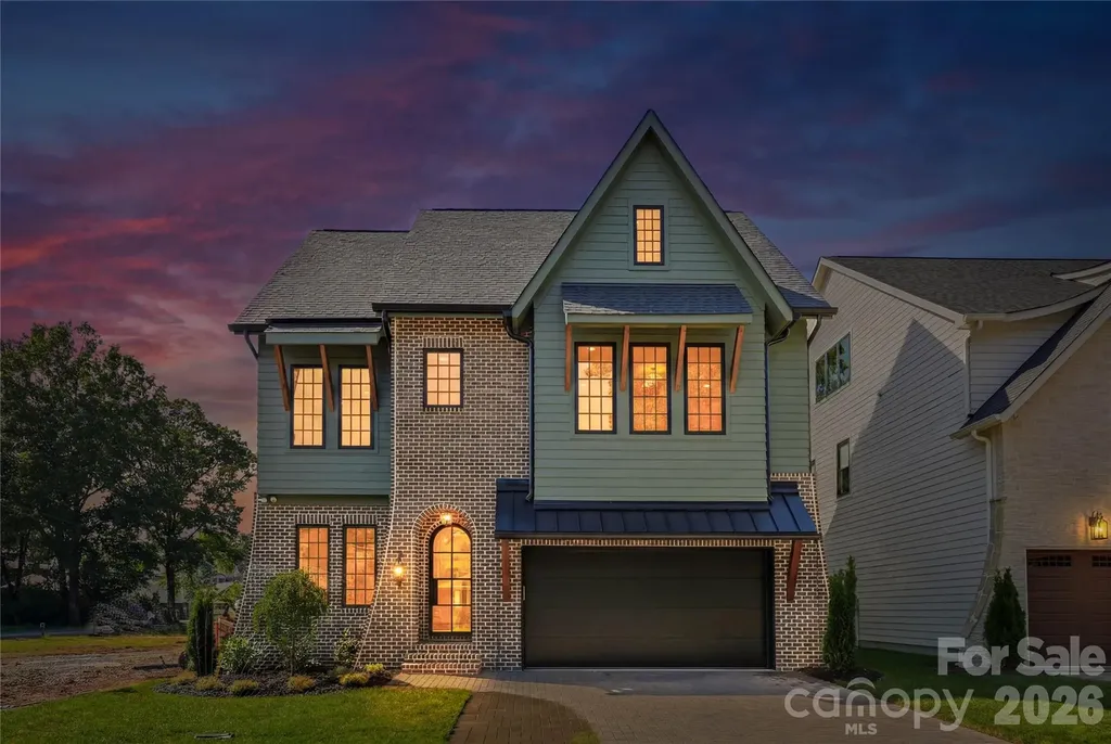 709 Bertonley Avenue Charlotte NC 28211