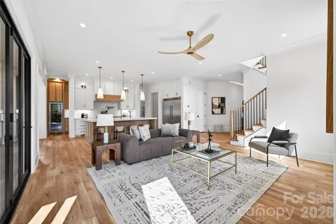 709 Bertonley Avenue Charlotte NC 28211