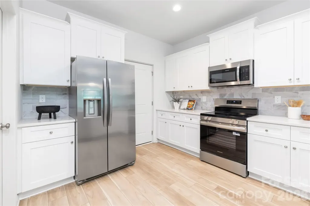 2028 Gilbert Street Charlotte NC 28216