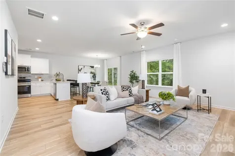 2028 Gilbert Street Charlotte NC 28216