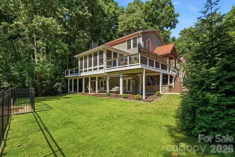 2113 Bon Villa Way Tega Cay SC 29708